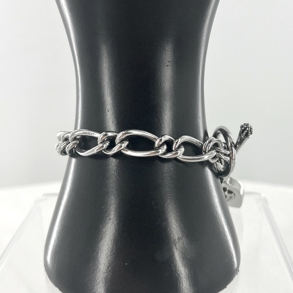 Juicy Couture Heart Bracelet - Picture 6 of 15